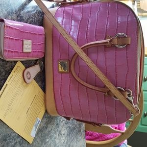 Dooney & Bourke Handbag